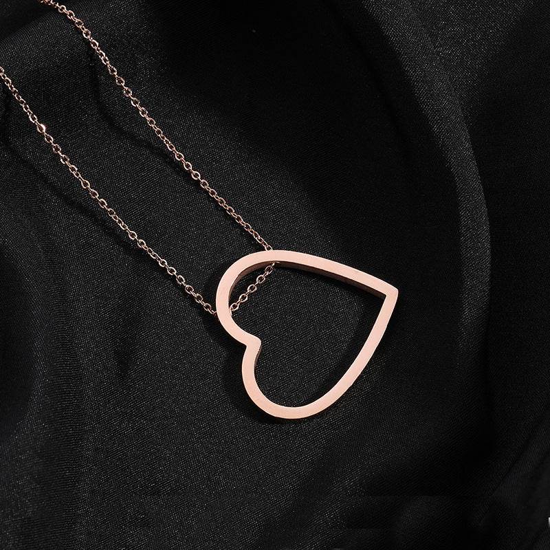 Stainless Steel Couple Necklace With Laser Engraving For Men And Women - P12 Hub Europe