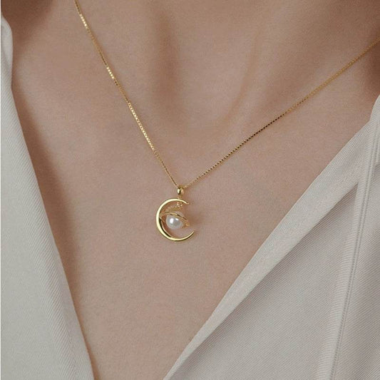Women's Planet Necklace Niche Design Temperament Saturn Clavicle Chain Versatile - P12 Hub Europe