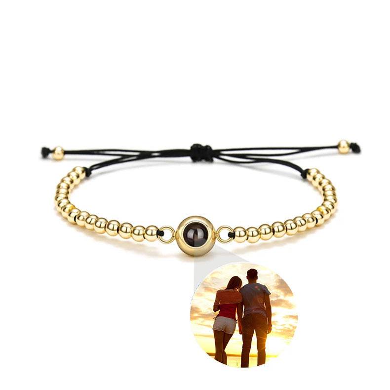 Circular Projection Couple Bracelet In 100 Languages - P12 Hub Europe