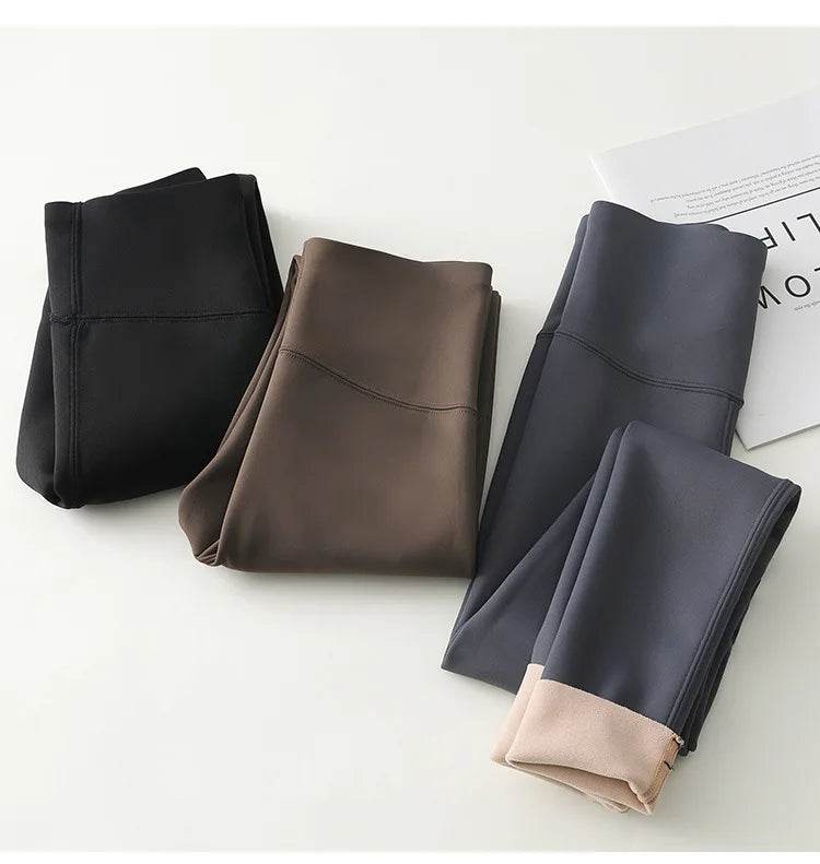 Women's Seamless Fleece-Lined Leggings - P12 Hub Europe