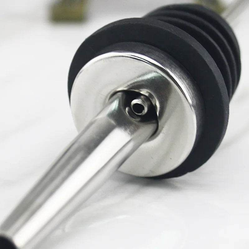 1PC Stainless Steel Oil Bottle Spout Pourer/Mouth with Stopper Flask Dry Red Wine Pot Bottle Cork Plug Olive Pourer Dispenser - P12 Hub Europe