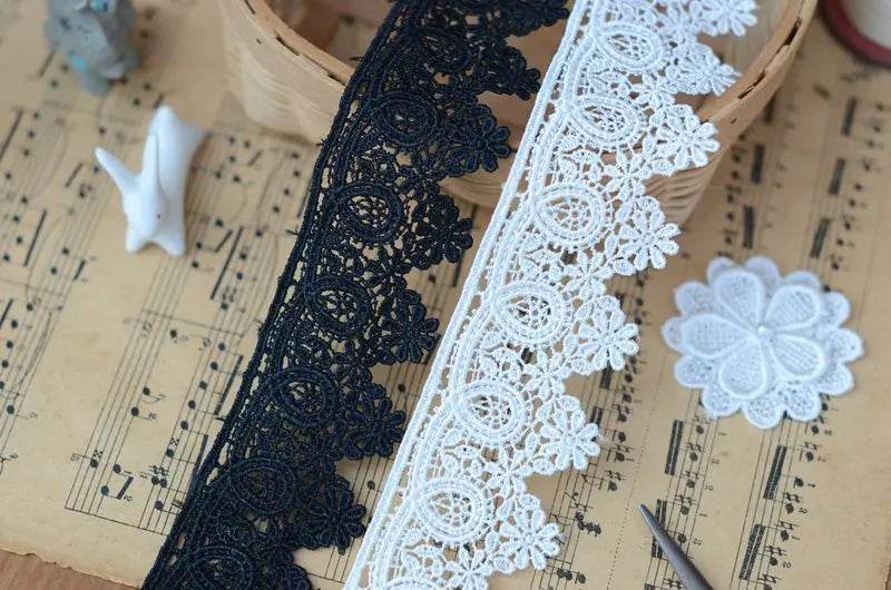 4.2CM Wide White Black Water Soluble Lace Exquisite Embroidered Fringe Ribbons Collar Trim Curtains Dress DIY Sewing Supplies - P12 Hub Europe