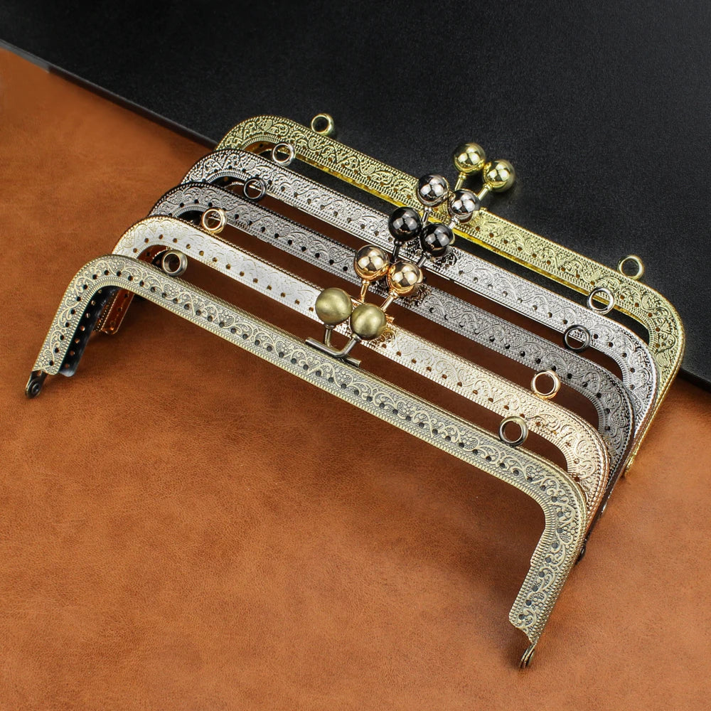 5Pcs 20CM Rectangle Embossing Beads Kiss Metal Purse Frame Clasp Sewing Lock For DIY Purse Bag Fashion Women's Clutch Bags