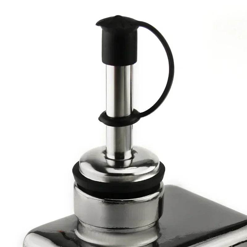1PC Stainless Steel Oil Bottle Spout Pourer/Mouth with Stopper Flask Dry Red Wine Pot Bottle Cork Plug Olive Pourer Dispenser - P12 Hub Europe