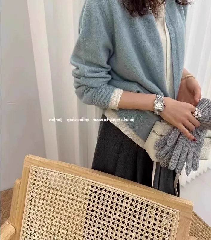 Cashmere Knit Cardigan - P12 Hub Europe