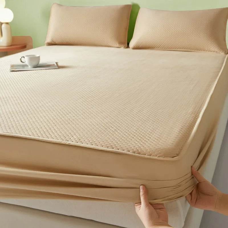 Breathable Cool Feel Bed Mat for Summer Quilted Smooth Cooling Mattress Mats for Bed Ice Silky Fitted Sheet and Pillowcases Set - P12 Hub Europe