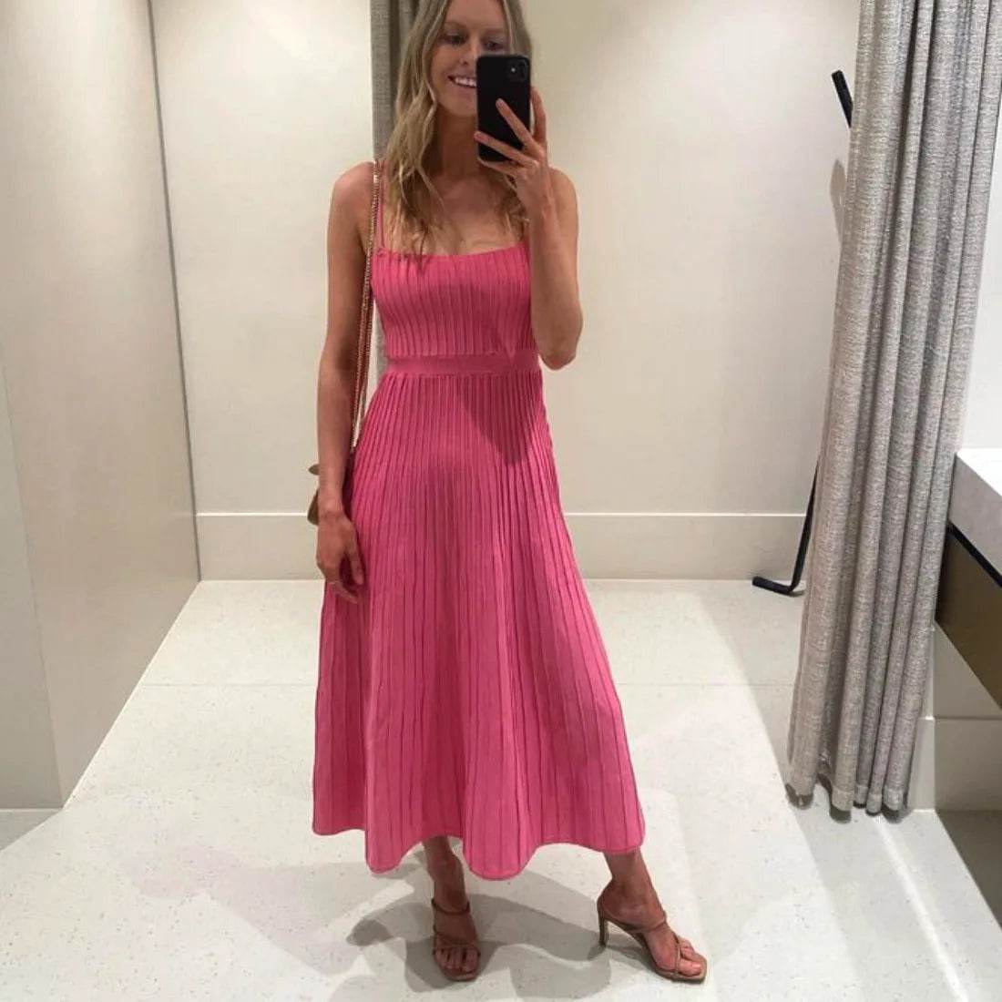 Tossy Backless Ribbed Maxi Dress - Summer Style - P12 Hub Europe