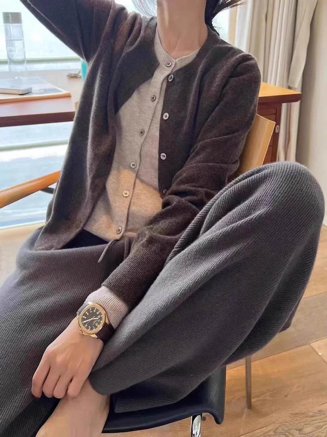 Cashmere Knit Cardigan - P12 Hub Europe