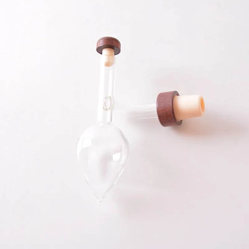 Red Wine Bottle Pouring Device Portable Air Aerator Quick Sobering and Pouring Device New Glass Sobering Device - P12 Hub Europe