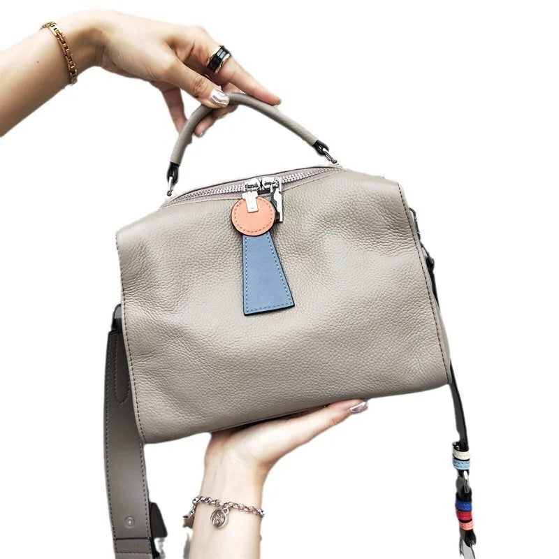 2025 geniune Leather women's handbags quality Boston Pillow bag fashion Commuter shoulder crossbody Doctor bag large capacity