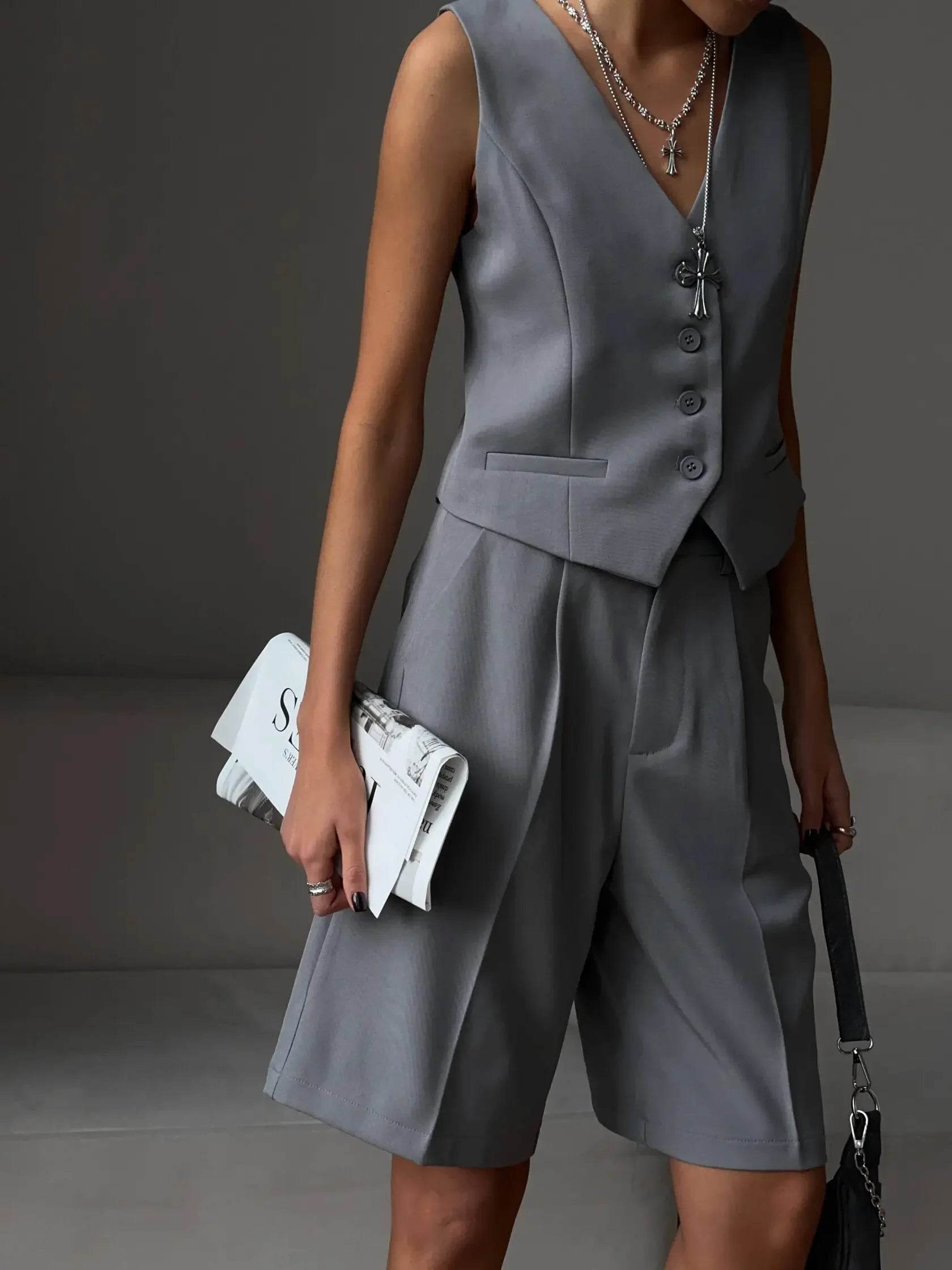 Wolfeel Chic Vest Shorts Suit - P12 Hub Europe