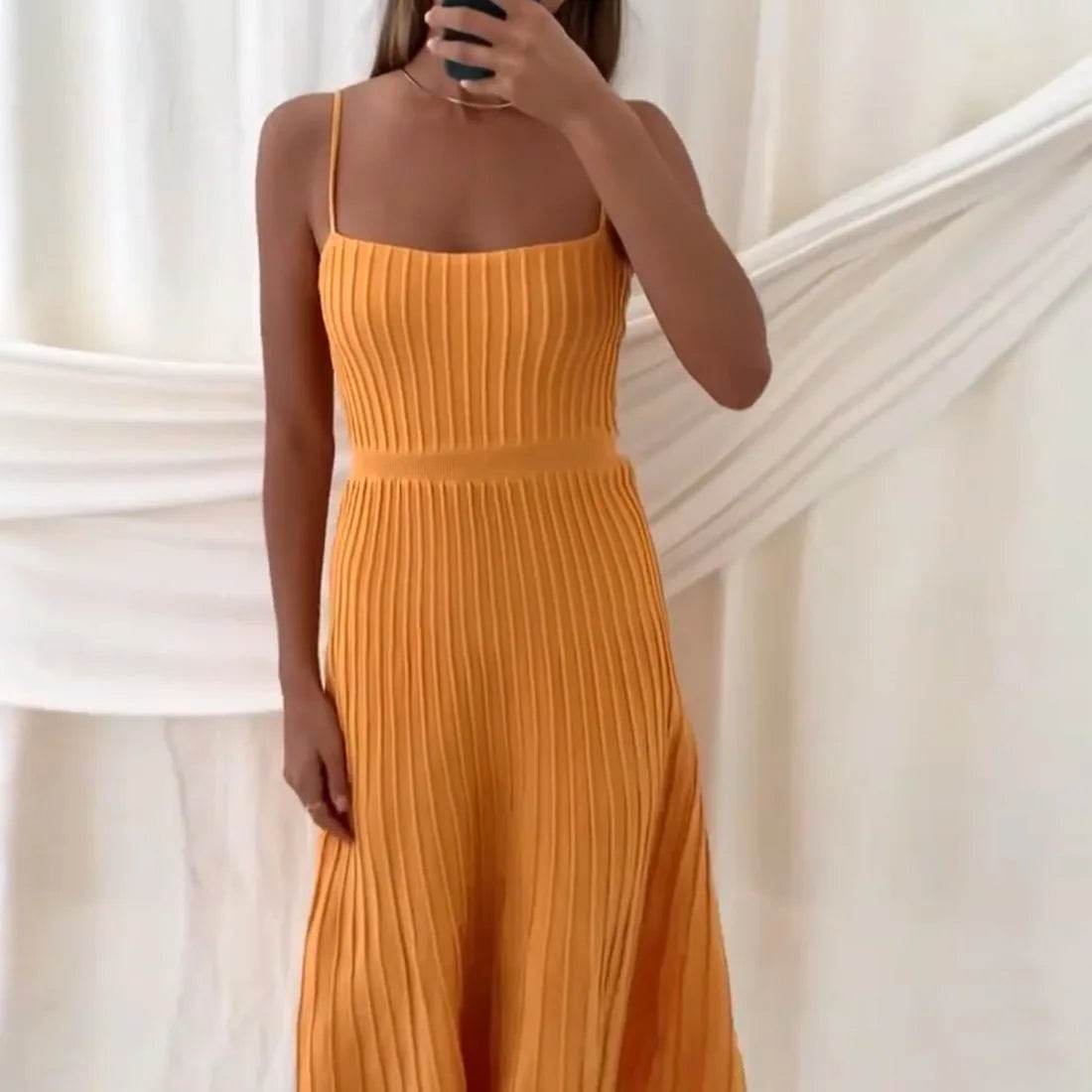 Tossy Backless Ribbed Maxi Dress - Summer Style - P12 Hub Europe