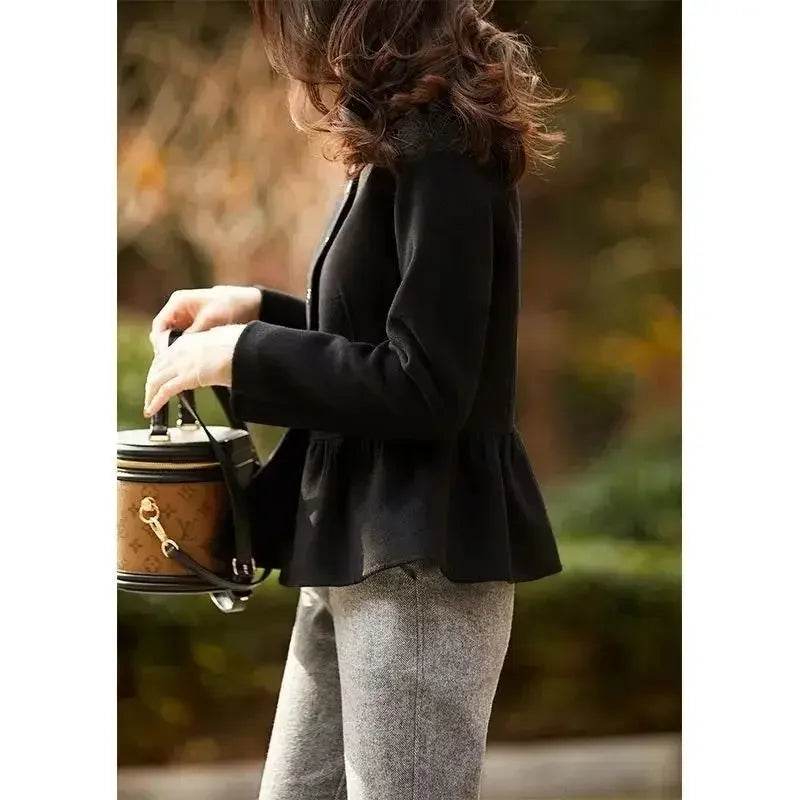 Slim Elegant Wool Coat - P12 Hub Europe