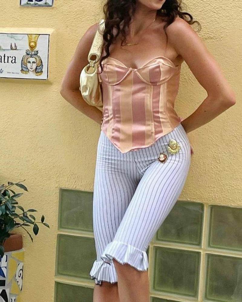 Women's Ruffle Capri Pants - P12 Hub Europe
