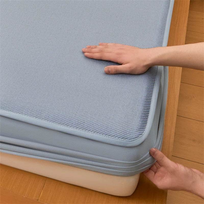 All-inclusive Bed Mattress Cover Summer Cooling Bed Mat Washable Folding Bed Mat Breathable Cool Anti-slip Fitted Bed Sheet - P12 Hub Europe