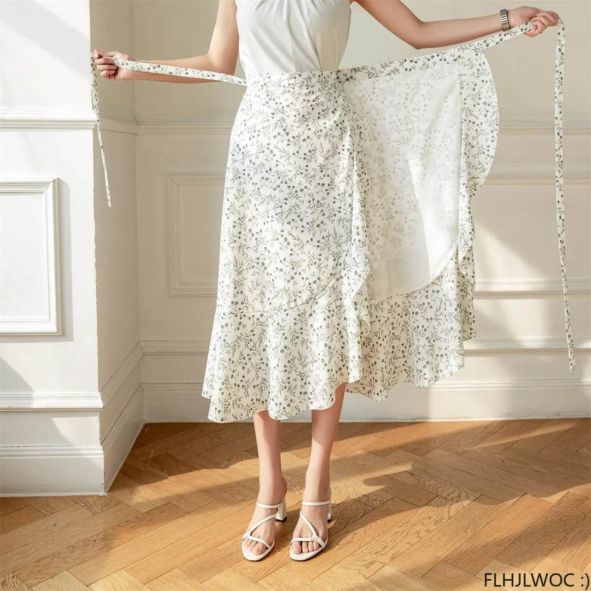 Women's Floral Lace-Up Dress - P12 Hub Europe