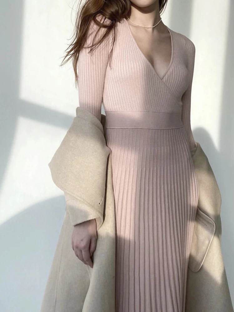 Tossy Ribbed V-Neck Knit Maxi Dress - Elegant Patchwork - P12 Hub Europe