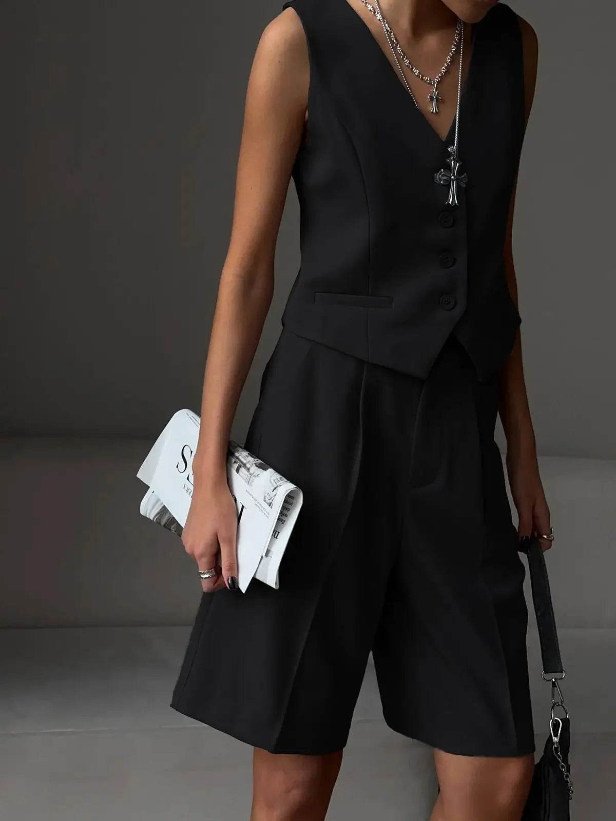 Wolfeel Chic Vest Shorts Suit - P12 Hub Europe
