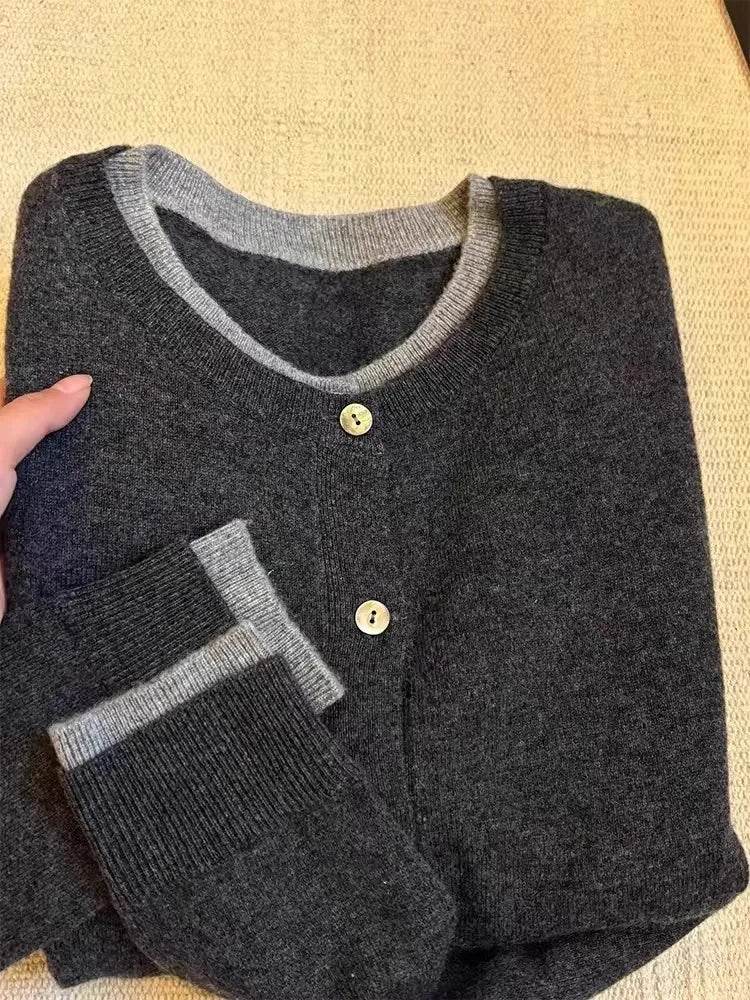 Cashmere Knit Cardigan - P12 Hub Europe