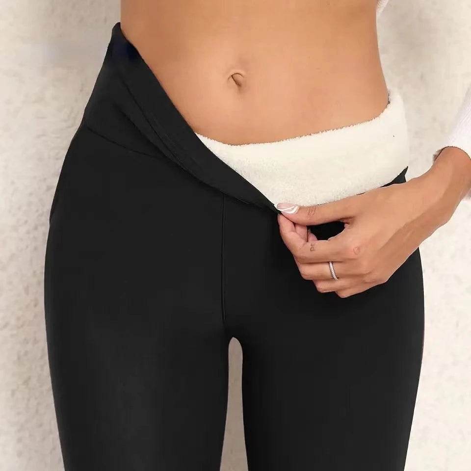 Women's Plush Lined Winter Leggings - P12 Hub Europe
