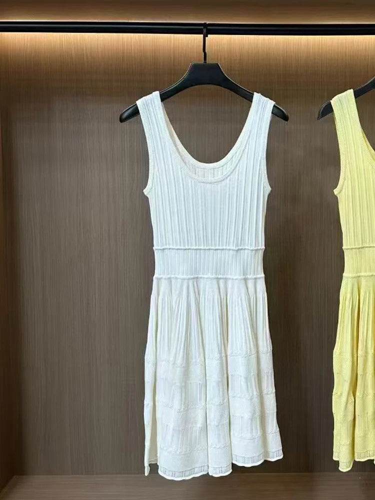 Cryptographic Ruffles Knitted Midi Dress - Elegant Backless - P12 Hub Europe