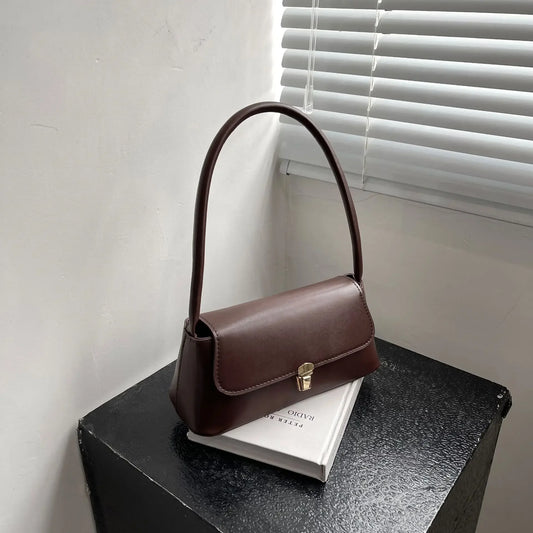 Women's Shoulder Bag Handbag Retro Baguette Bag Underarm Bag Fashion New Hand Shoulder Bag