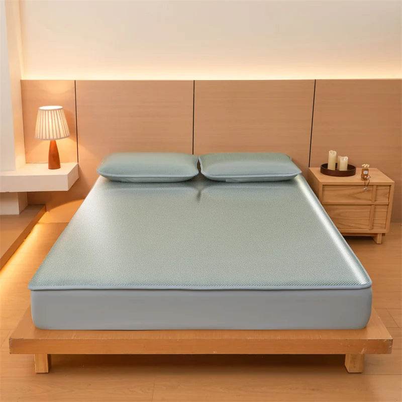 All-inclusive Bed Mattress Cover Summer Cooling Bed Mat Washable Folding Bed Mat Breathable Cool Anti-slip Fitted Bed Sheet - P12 Hub Europe