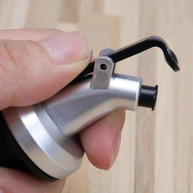 1/10x Oil Bottle Stopper Rubber Lock Plug Seal Leak-proof Food Grade Plastic Nozzle Sprayer Wine Vinegar Spouts Kitchen Tools - P12 Hub Europe
