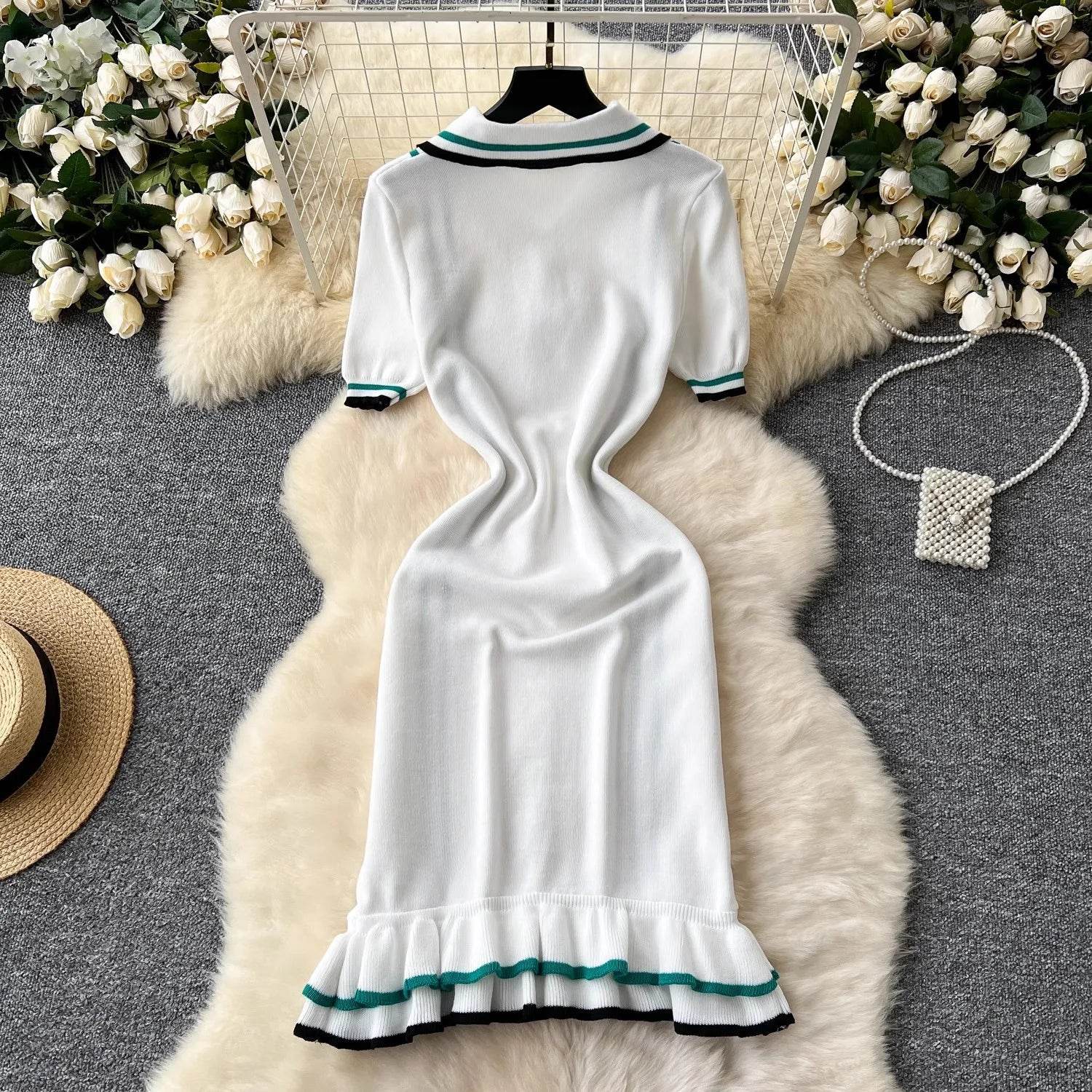 Flirty Knit Mini Dress - Effortless Style & Comfort - P12 Hub Europe