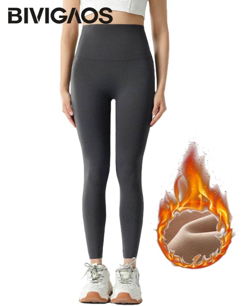 Women's Seamless Fleece-Lined Leggings - P12 Hub Europe