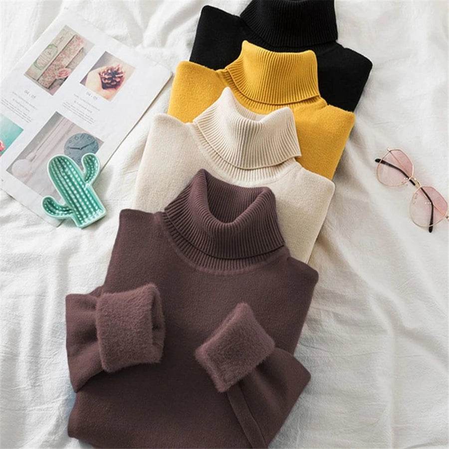 Elegant Velvet Lined Turtleneck Sweater - P12 Hub Europe