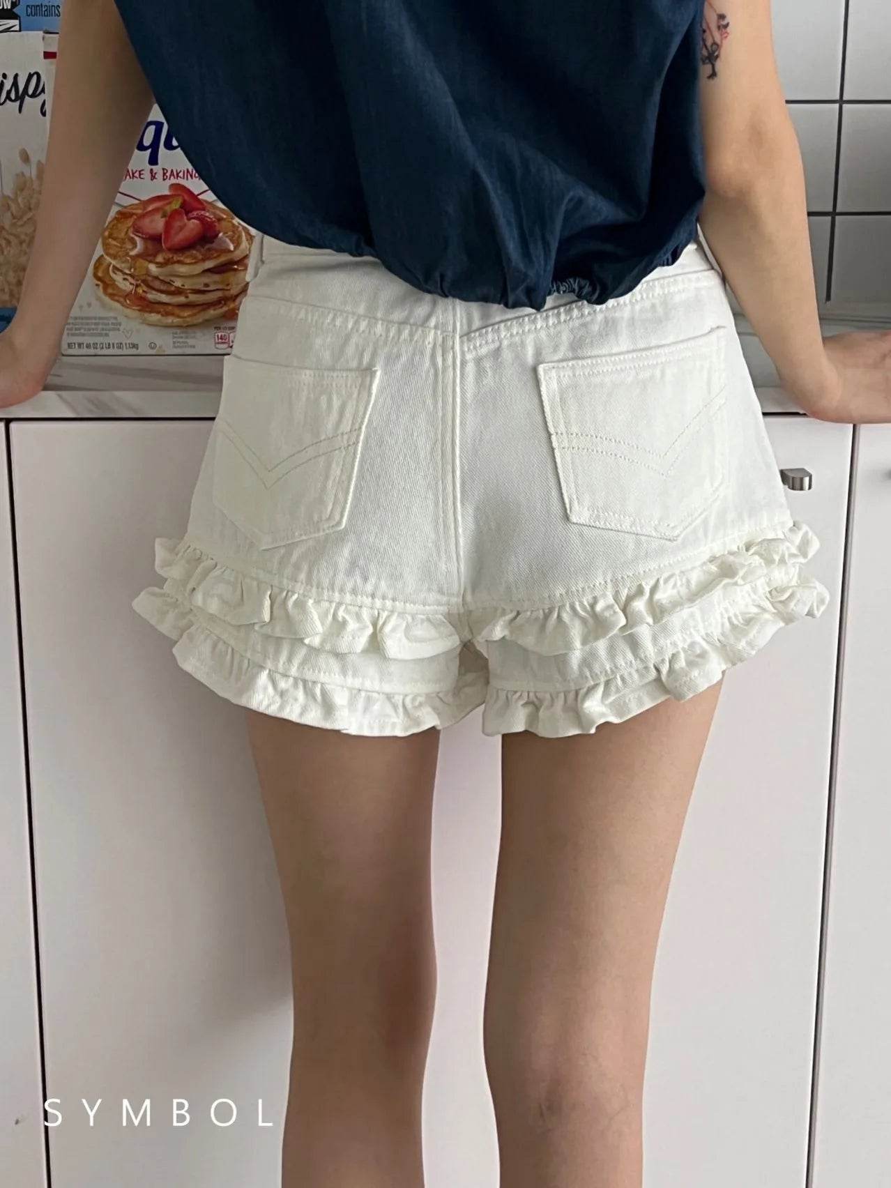Women's Ruffled Jean Shorts - P12 Hub Europe