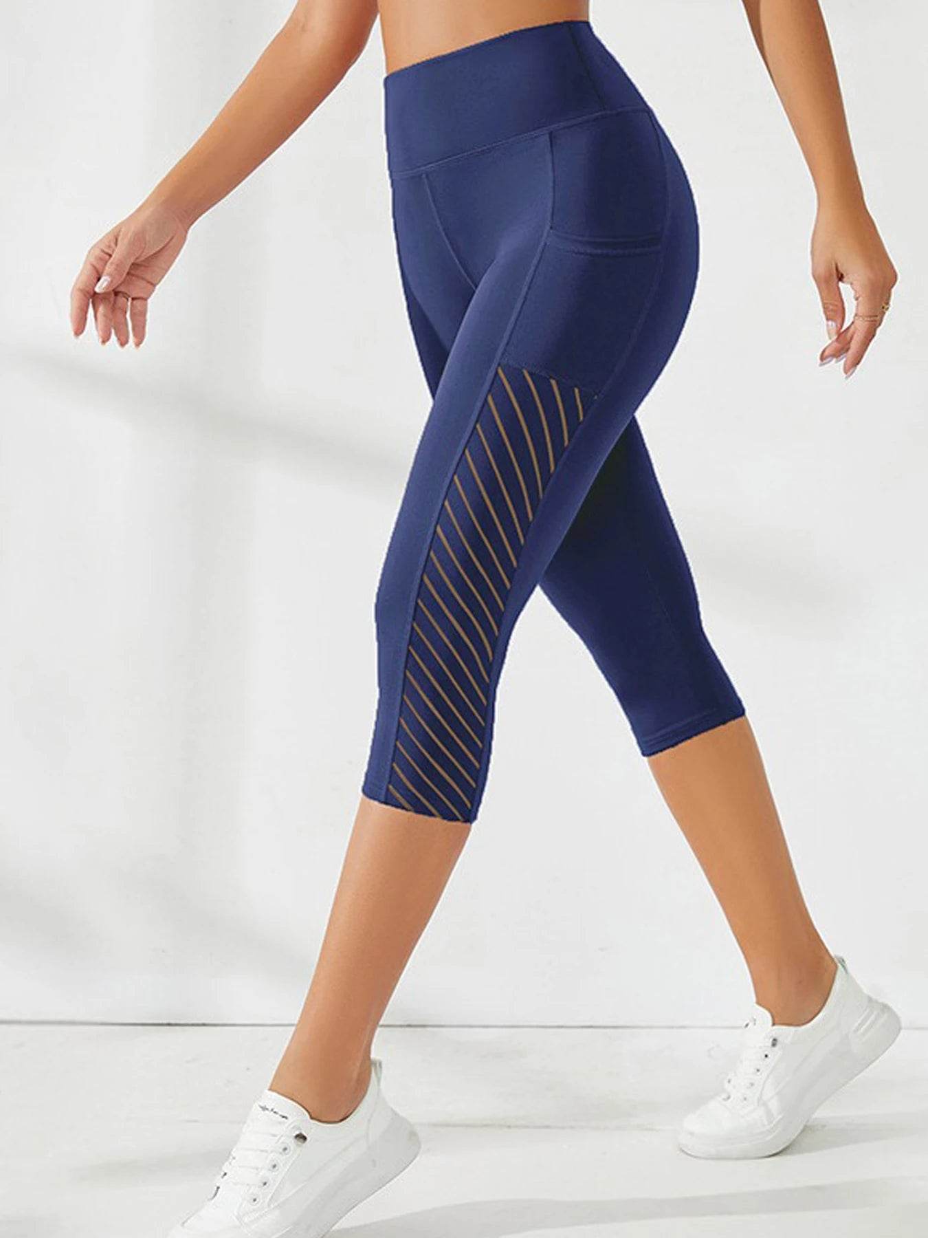 Women's Pocketed Calf-Length Leggings - P12 Hub Europe