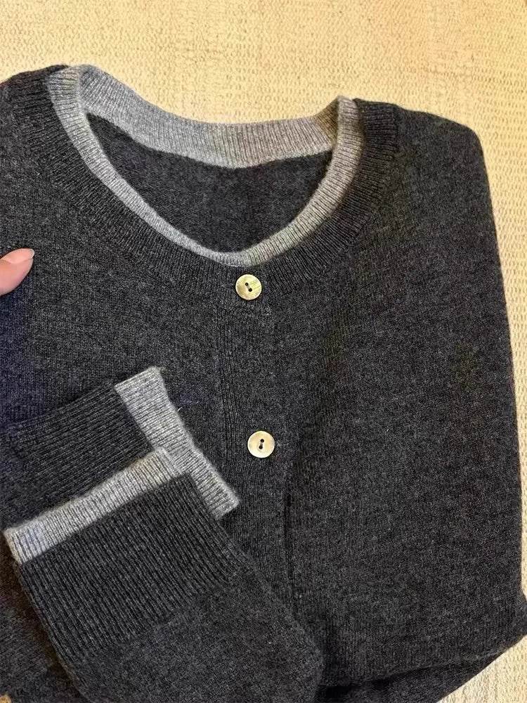 Cashmere Knit Cardigan - P12 Hub Europe