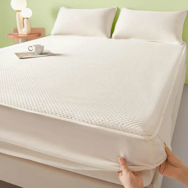 Breathable Cool Feel Bed Mat for Summer Quilted Smooth Cooling Mattress Mats for Bed Ice Silky Fitted Sheet and Pillowcases Set - P12 Hub Europe