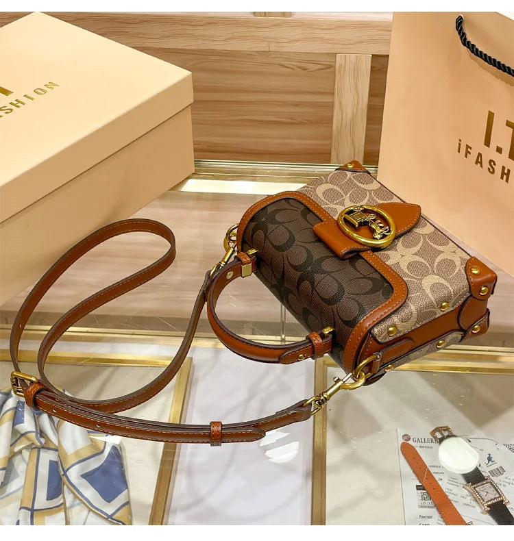 New minimalist and fashionable small handbag, contrasting color women's bag, high-end carriage crossbody bag, portable box bag