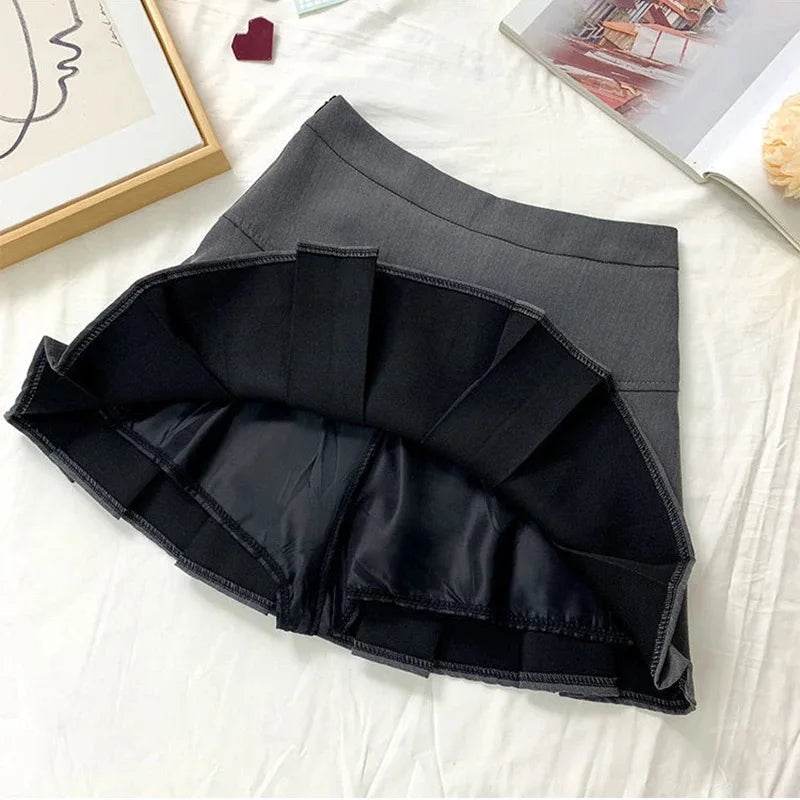Women's Gray Pleated Mini Skirt - P12 Hub Europe