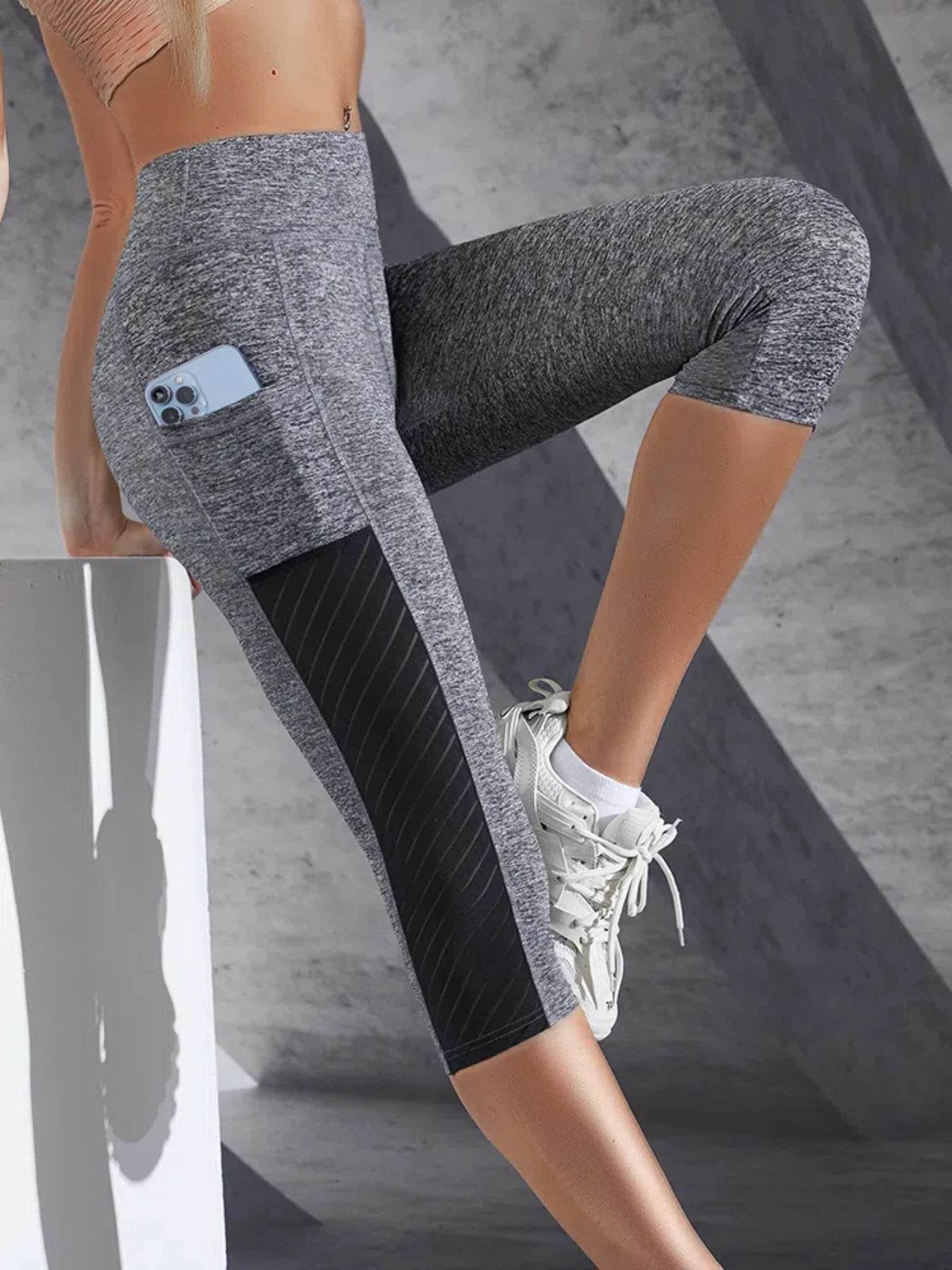 Women's Pocketed Calf-Length Leggings - P12 Hub Europe