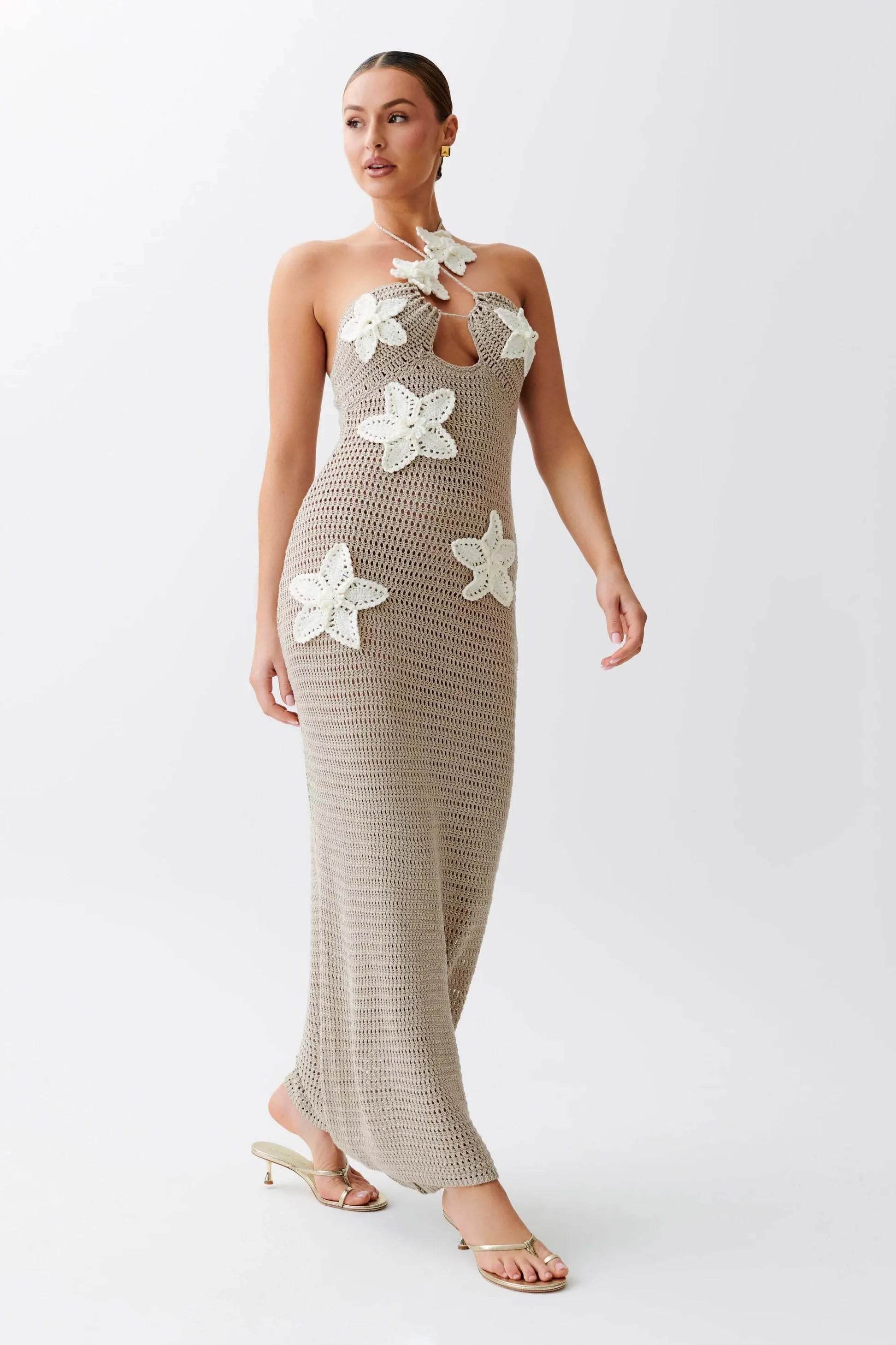 Women’s Beach Dresses Sexy Backless Knitted Long Dress Star Crochet Maxi Dresses 2024 Summer Women Beach Wear - P12 Hub Europe