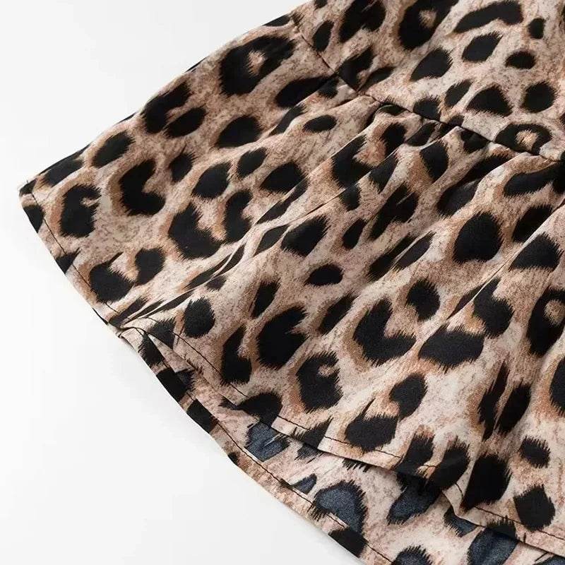 Leopard Print Crop Top - P12 Hub Europe