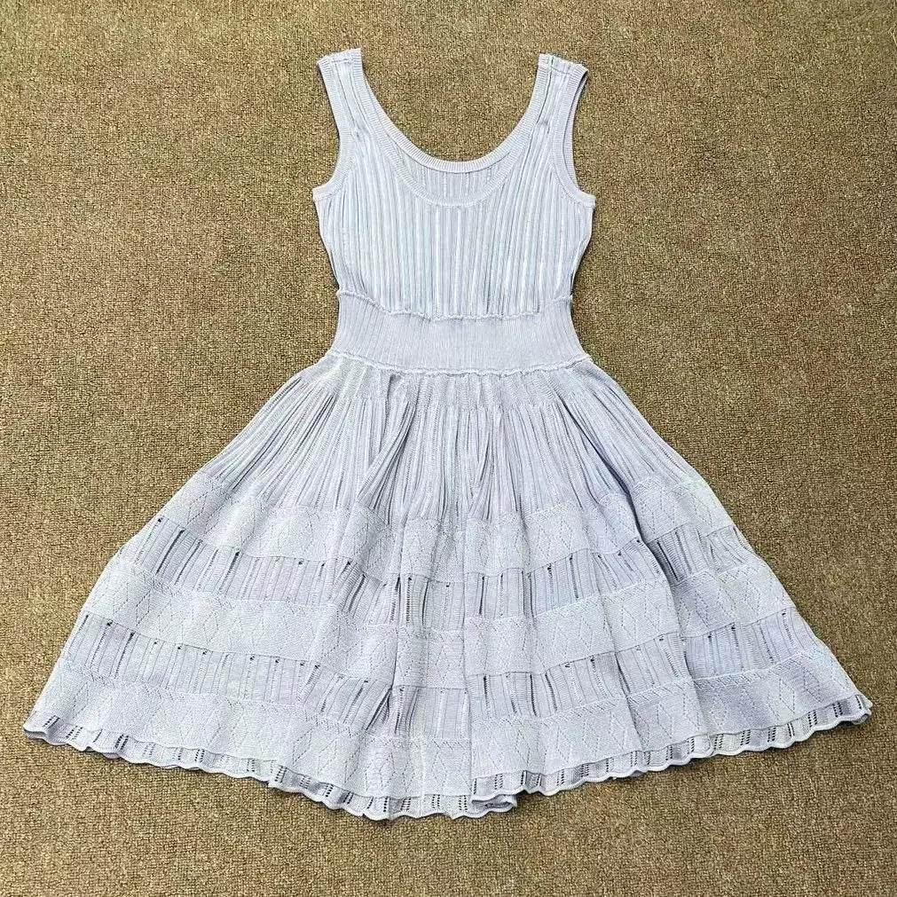 Cryptographic Ruffles Knitted Midi Dress - Elegant Backless - P12 Hub Europe