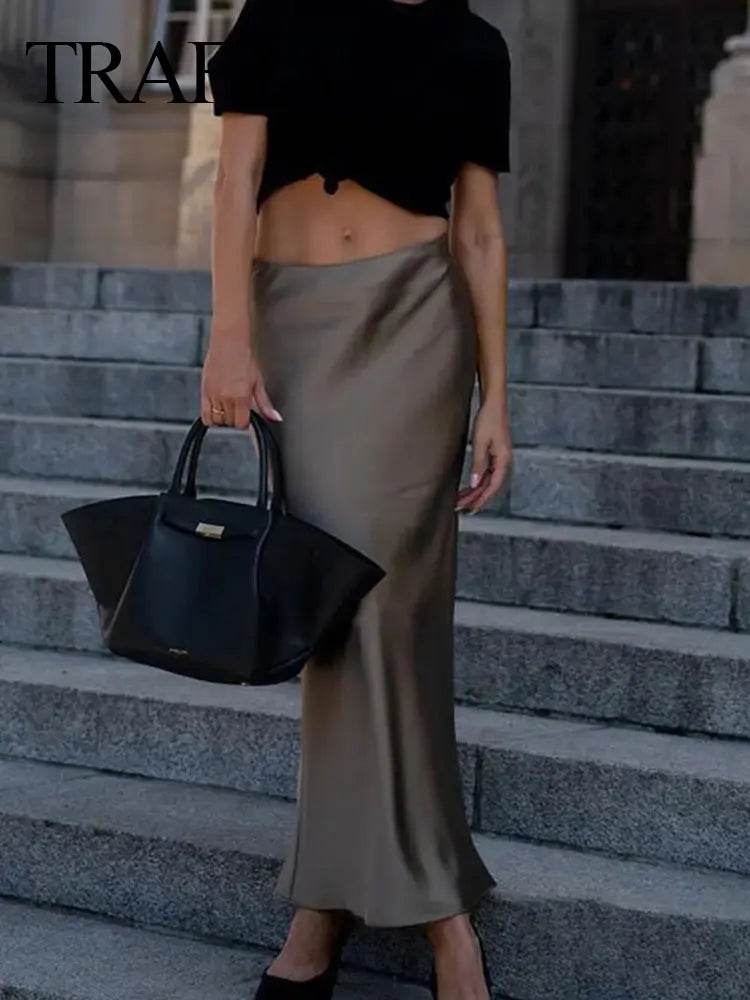 Women's Satin Skirt - P12 Hub Europe