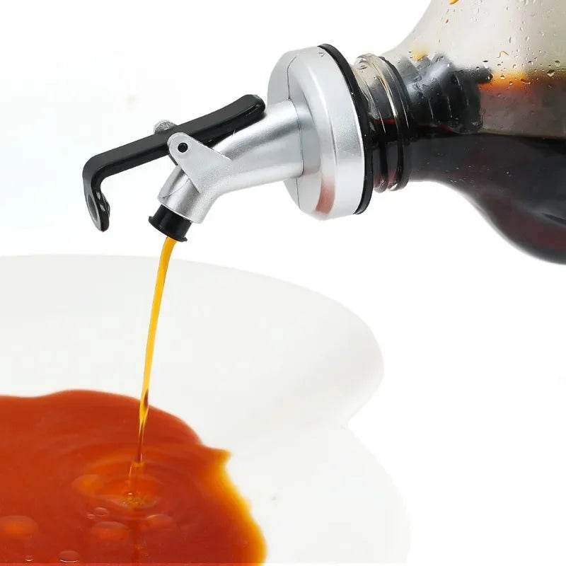 1/10x Oil Bottle Stopper Rubber Lock Plug Seal Leak-proof Food Grade Plastic Nozzle Sprayer Wine Vinegar Spouts Kitchen Tools - P12 Hub Europe