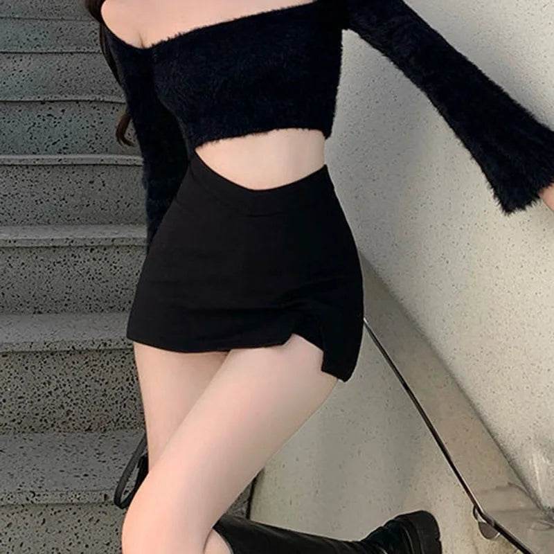 Women's Black Slit Mini Skirt - P12 Hub Europe