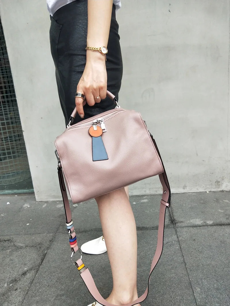 2025 geniune Leather women's handbags quality Boston Pillow bag fashion Commuter shoulder crossbody Doctor bag large capacity