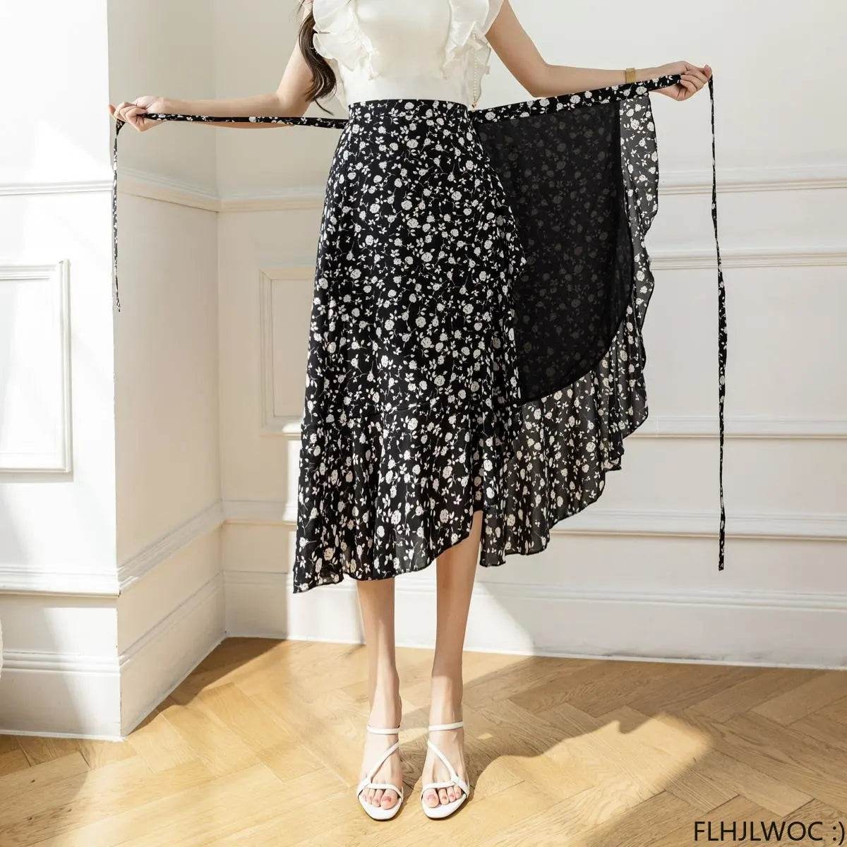 Women's Floral Lace-Up Dress - P12 Hub Europe