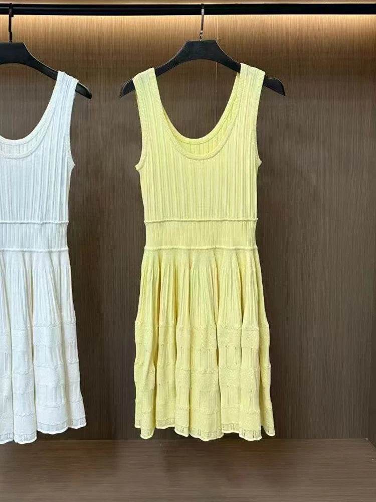 Cryptographic Ruffles Knitted Midi Dress - Elegant Backless - P12 Hub Europe