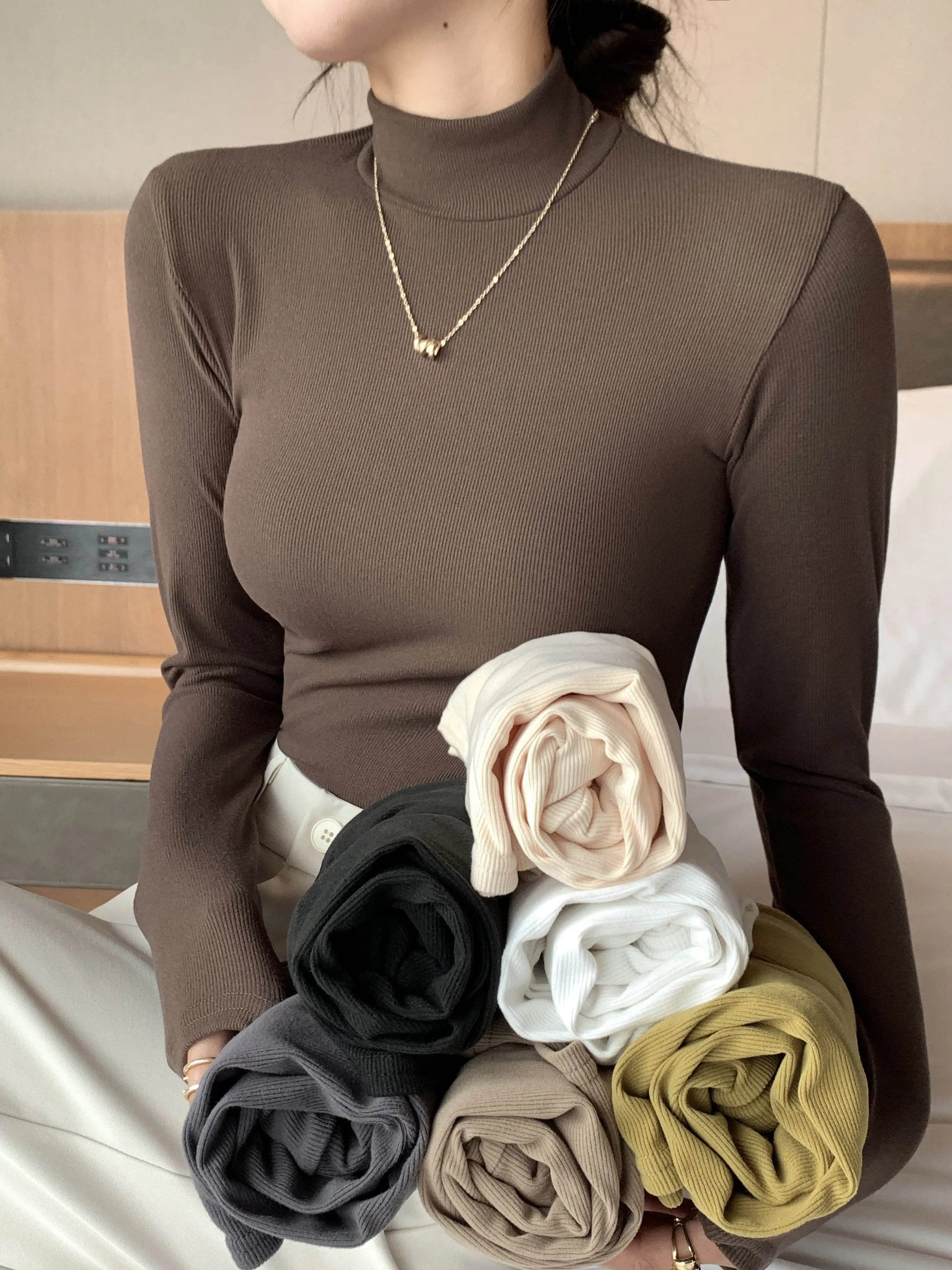 Women's Half Turtleneck Sweater - P12 Hub Europe