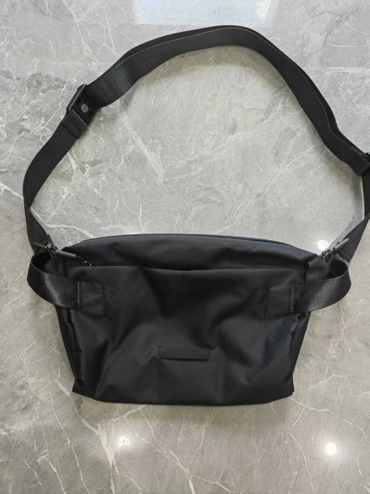 Men Crossbody Chest Bag Lite Sling 7L Lightweight Design Outdoor Casual Shoulder Bag for Women Crossbody Bag 2024