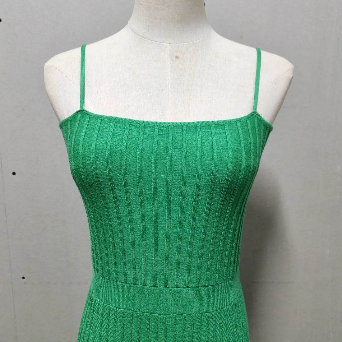 Tossy Backless Ribbed Maxi Dress - Summer Style - P12 Hub Europe